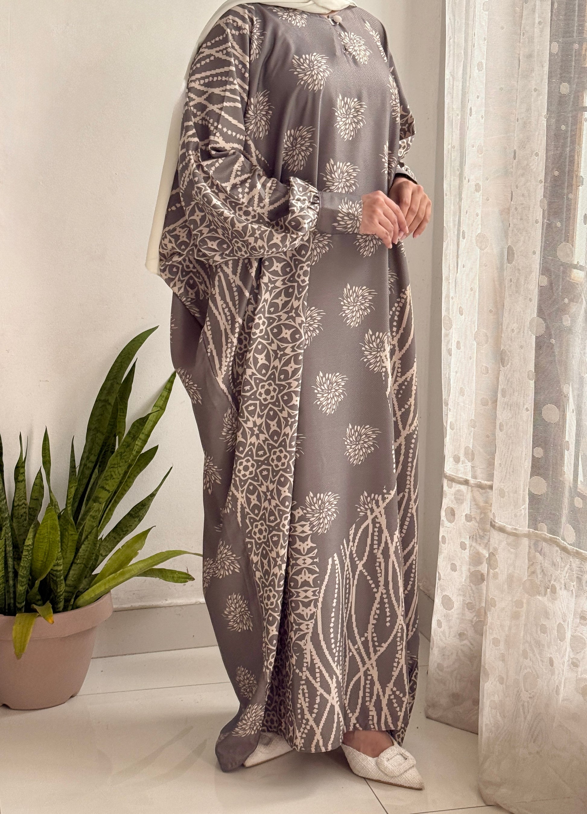 Farasha Abaya