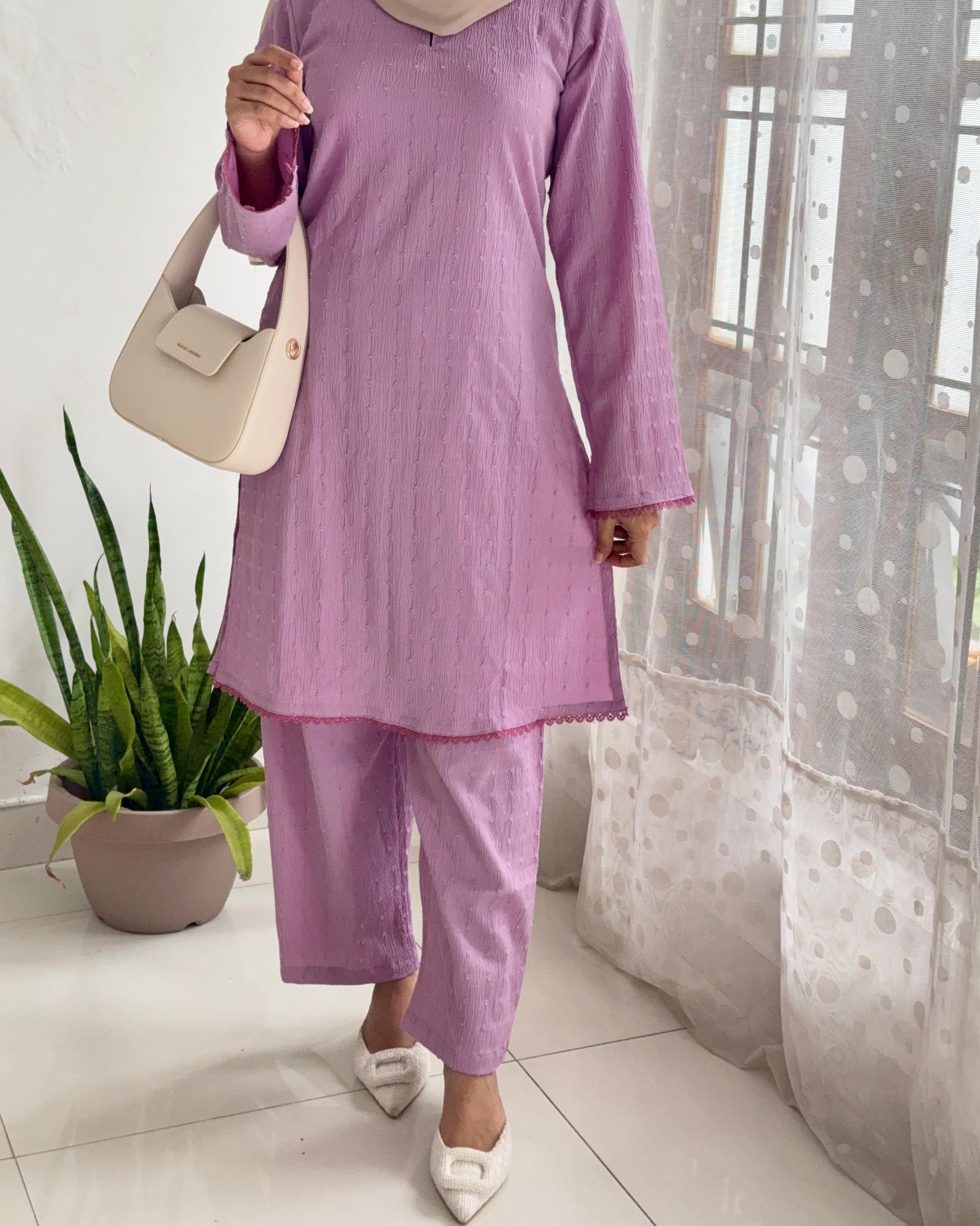 Effortless Chic: The Lilac Lace Co-ord Set