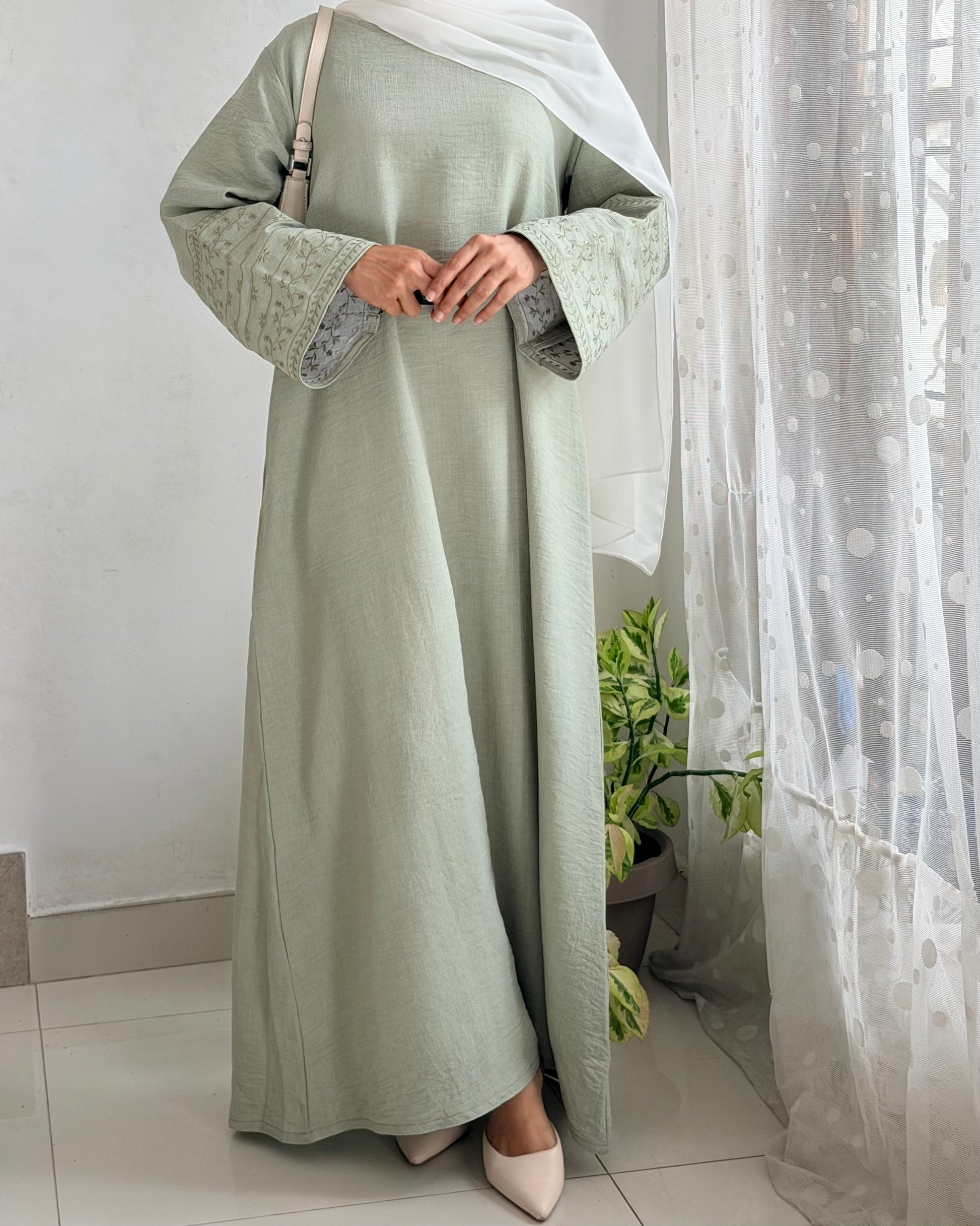 Modest Abaya - Soft Linen