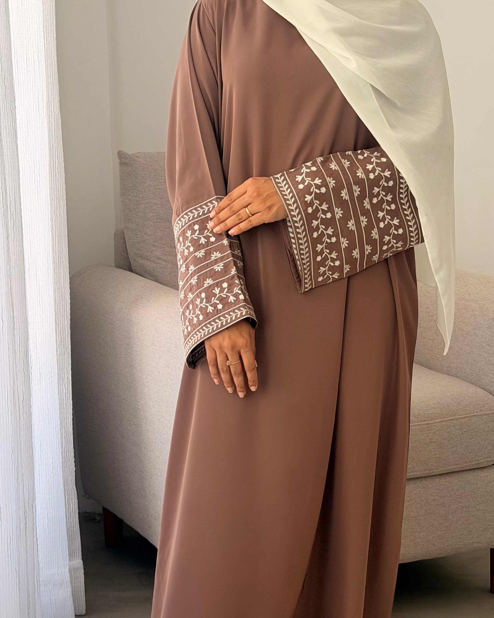 Modest Embroidery Abaya 0001