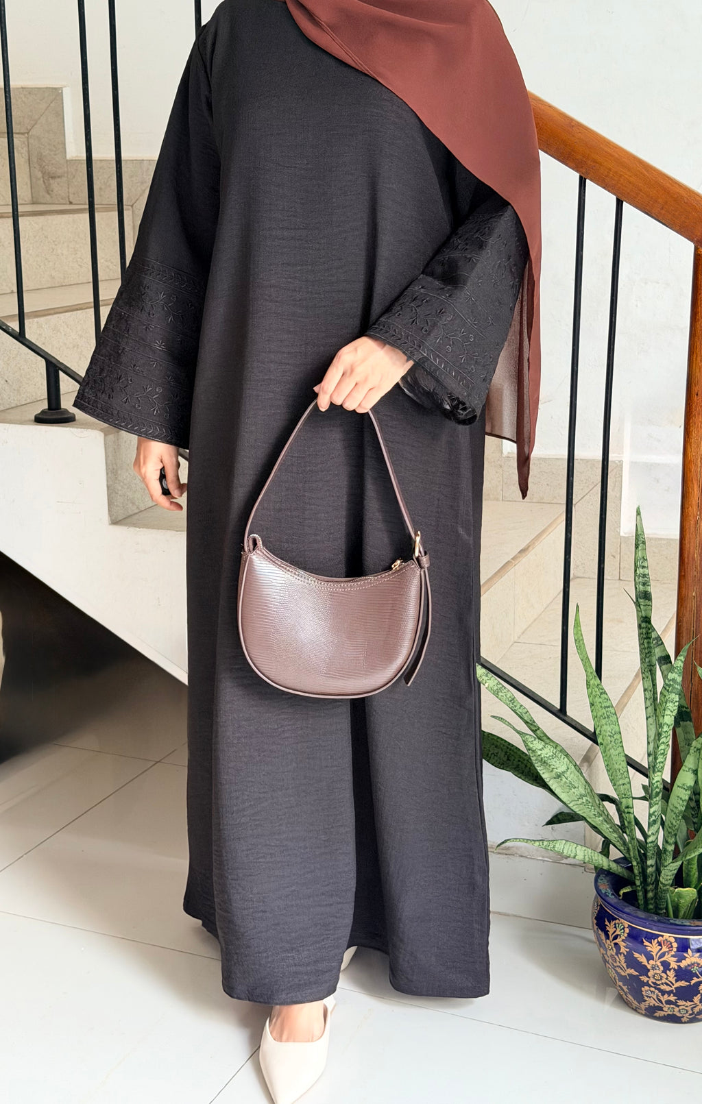 Modest Abaya - Soft Linen