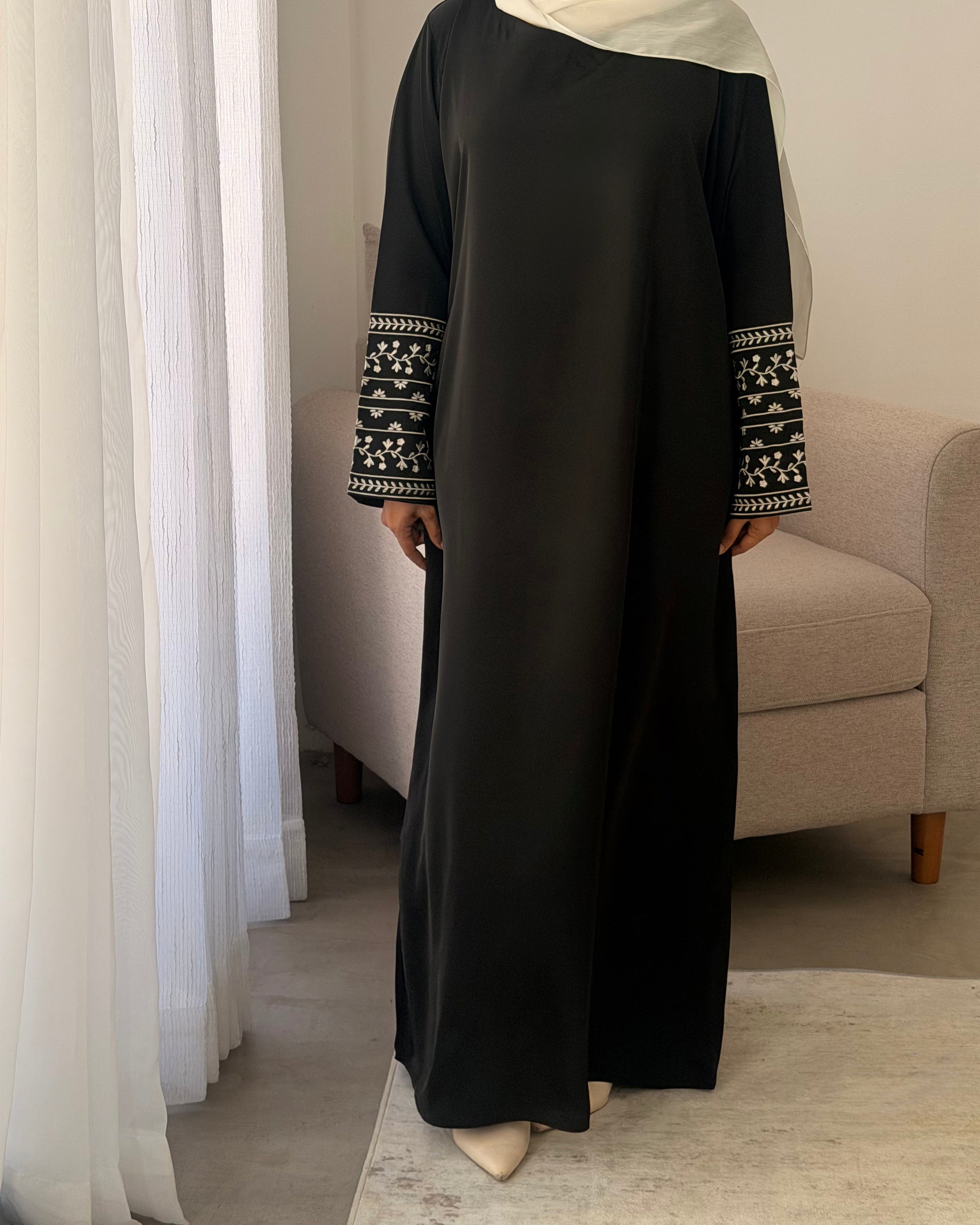 Modest Embroidery Abaya 0001