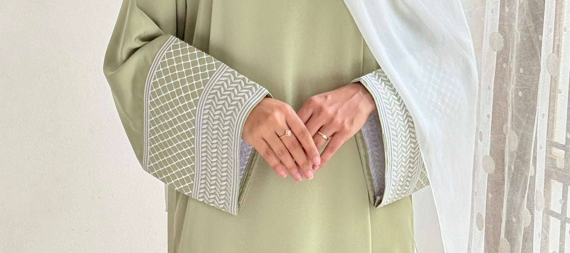 Modest Embroider Abaya