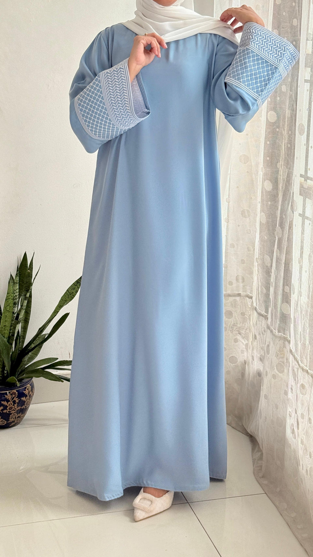 Modest Embroider Abaya