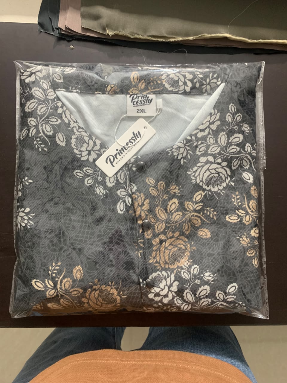 Princessly Modest Printed Abaya 0025